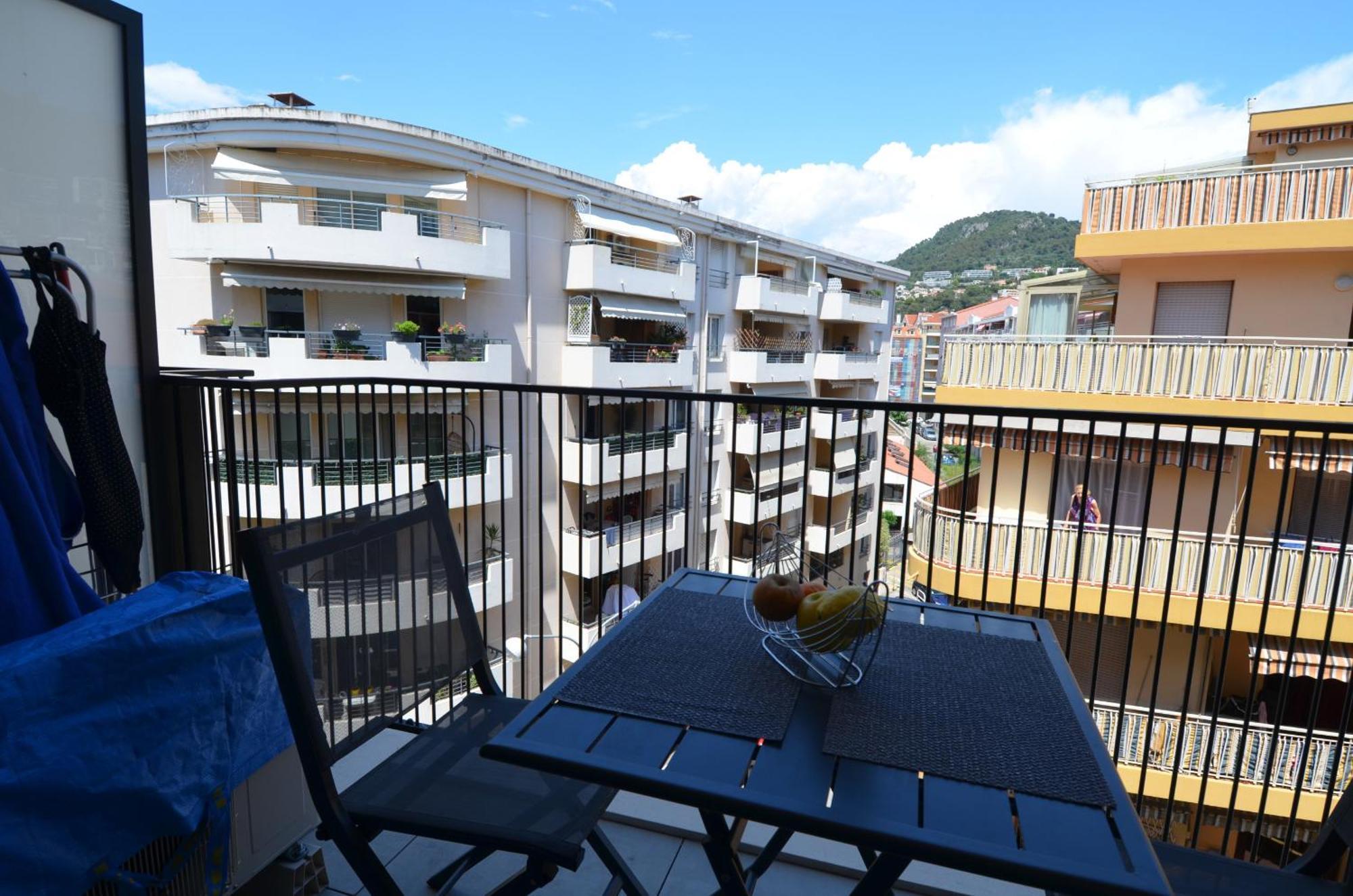 Villa Smolett - Appartement Cosy Au Coeur Du Quartier Du Port Nice Eksteriør billede